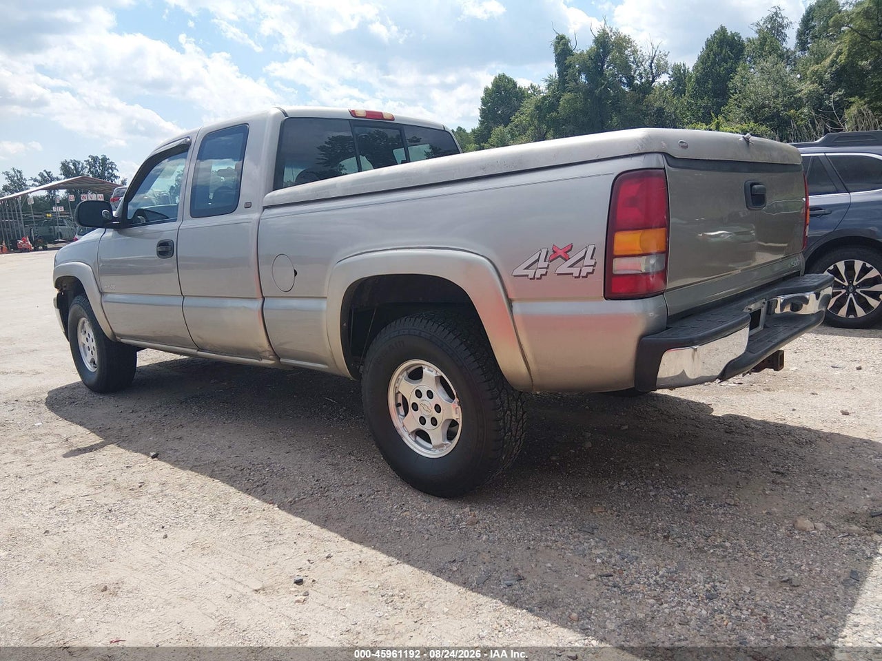 2000 CHEVROLET SILVERADO 1500   · 3/11