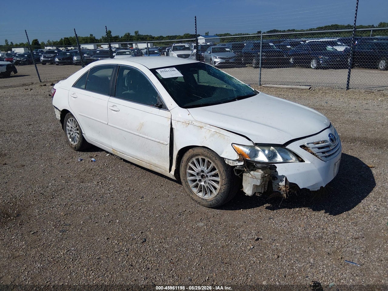 4T1BE46K27U****** · 2007 TOYOTA CAMRY LE