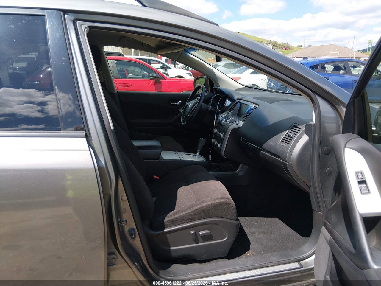 2013 NISSAN MURANO SV · 5/11
