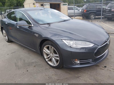 5YJSA1H23FF****** · 2015 TESLA MODEL S 70D/85D/P85D