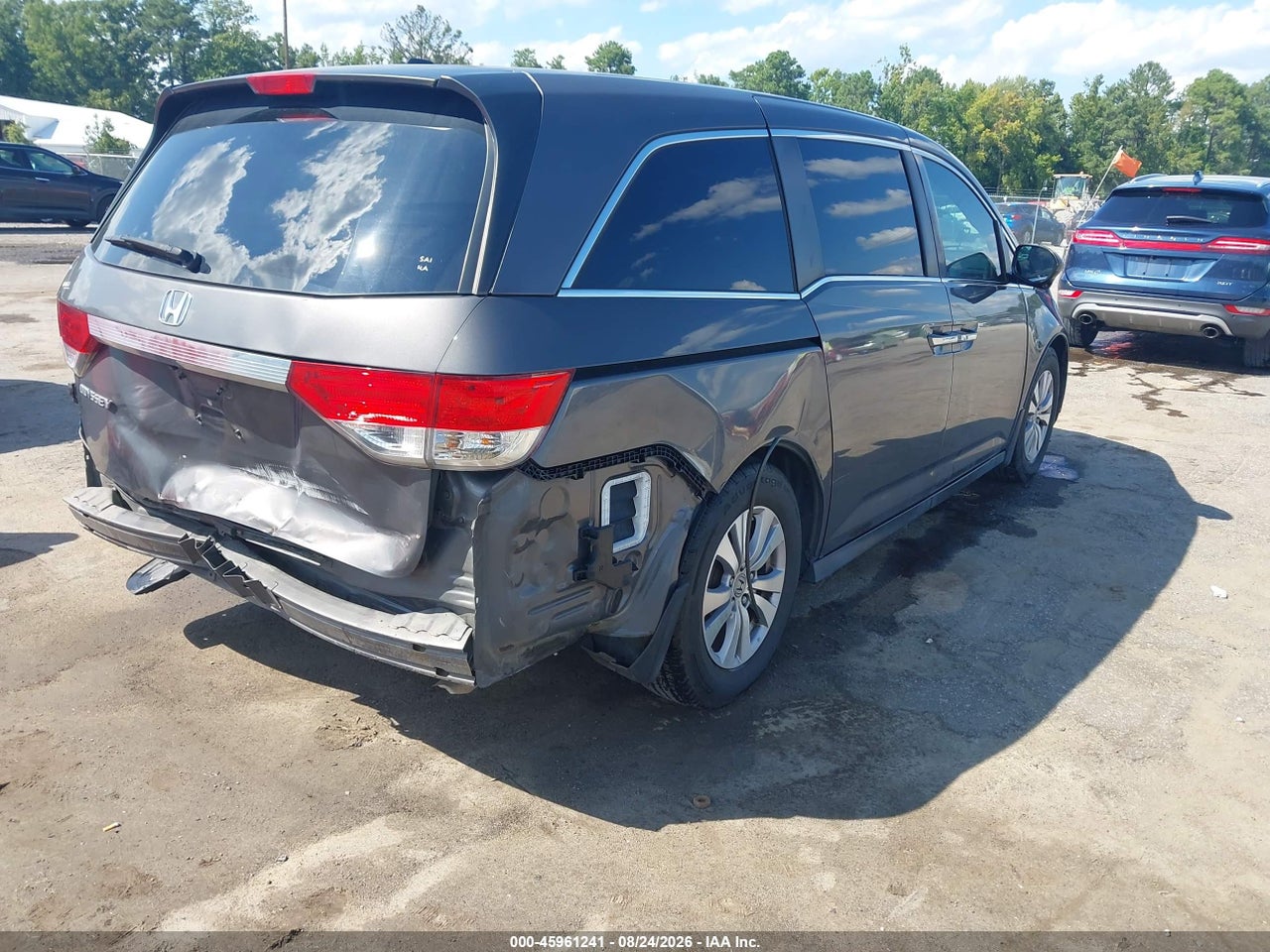 2015 HONDA ODYSSEY EX-L · 4/11