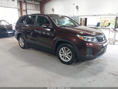 5XYKT3A62EG****** · 2014 KIA SORENTO LX