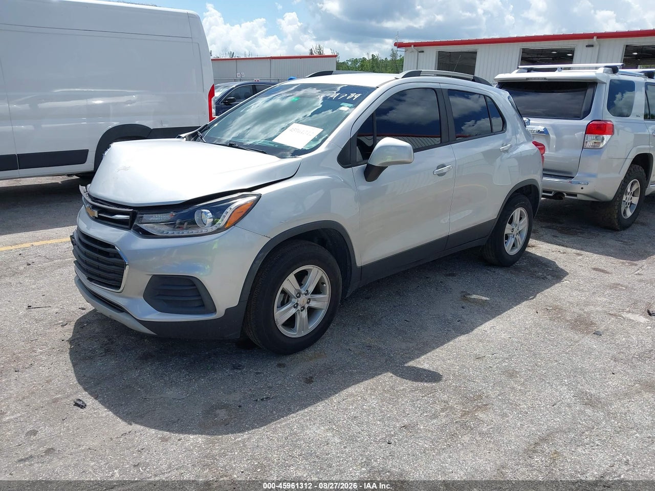 2021 CHEVROLET TRAX AWD LT · 2/11