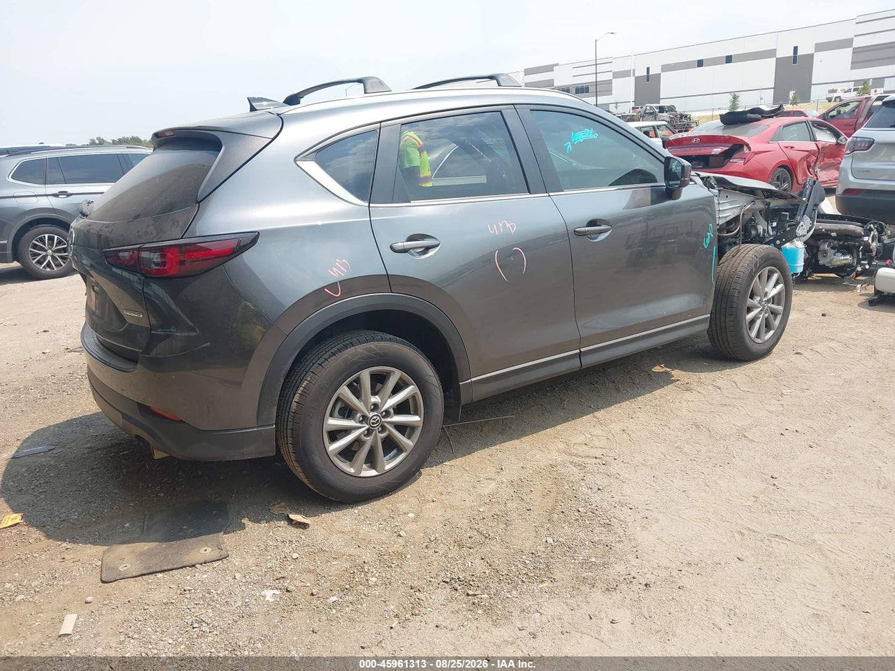 2023 MAZDA CX-5 2.5 S PREFERRED · 4/10
