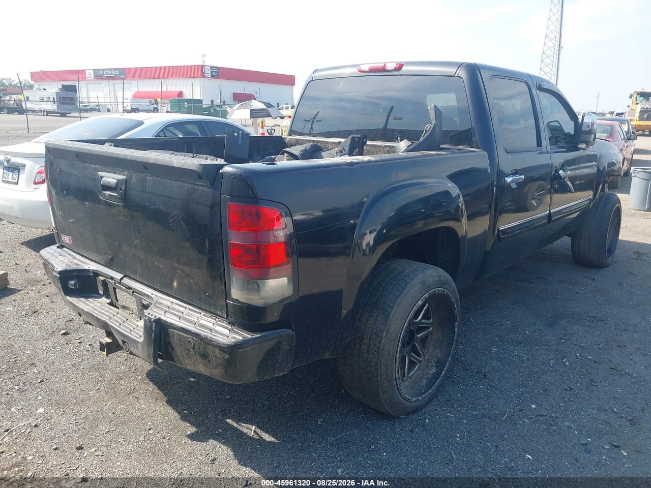 2008 GMC SIERRA 1500 DENALI · 4/11