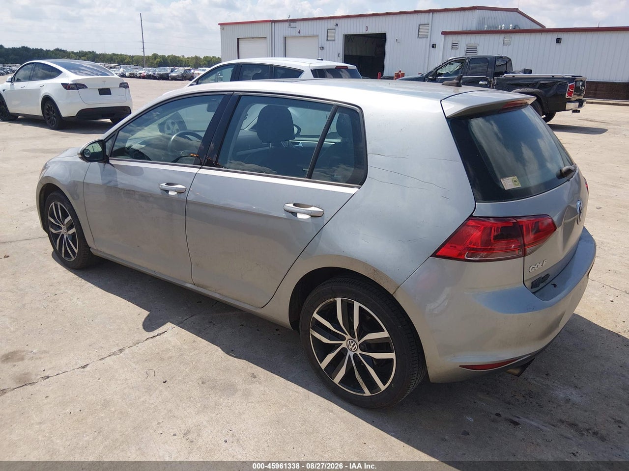 2015 VOLKSWAGEN GOLF TSI SE 4-DOOR · 3/11