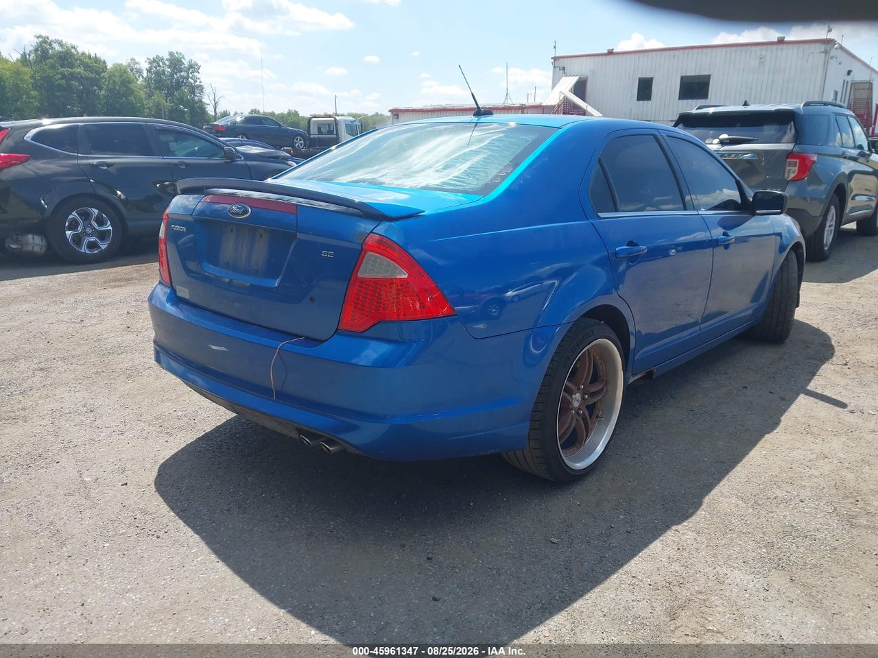 2011 FORD FUSION SE · 4/11
