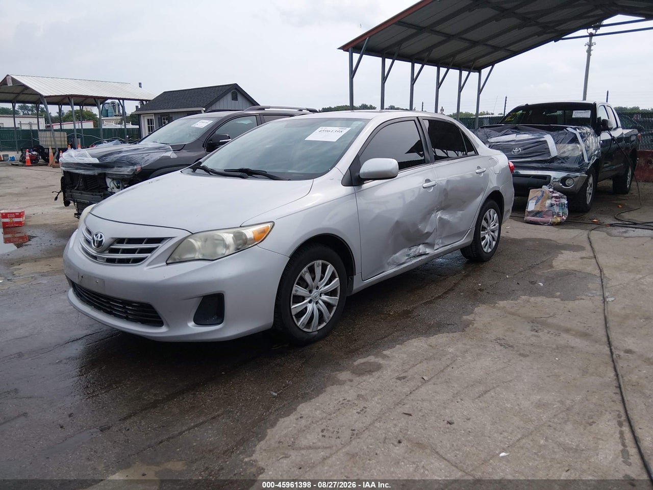 2013 TOYOTA COROLLA LE · 2/11