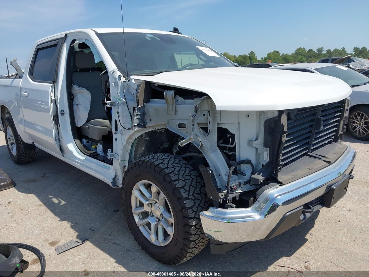 2023 CHEVROLET SILVERADO 1500 4WD  STANDARD BED LT · 6/11