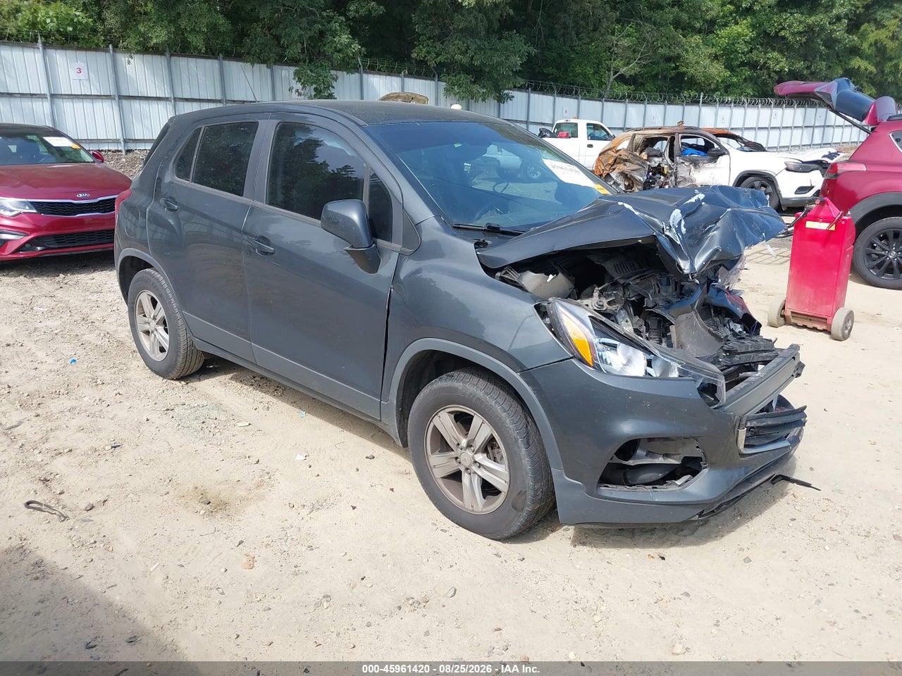 3GNCJKSB4LL****** · 2020 CHEVROLET TRAX FWD LS