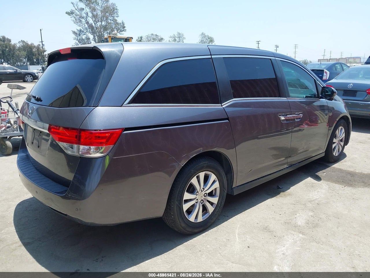 2016 HONDA ODYSSEY EX · 4/11