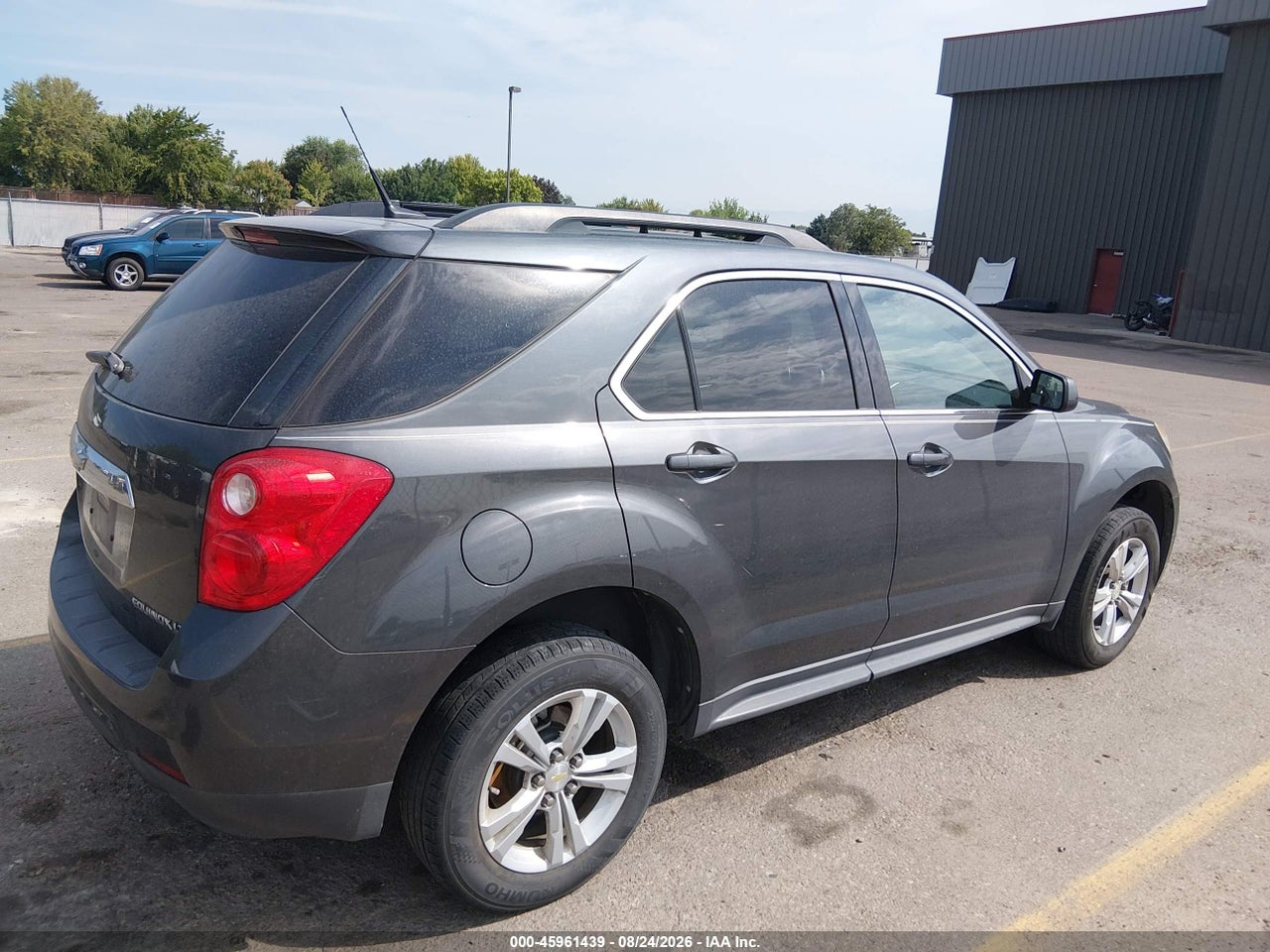 2011 CHEVROLET EQUINOX LT W/1LT · 4/11