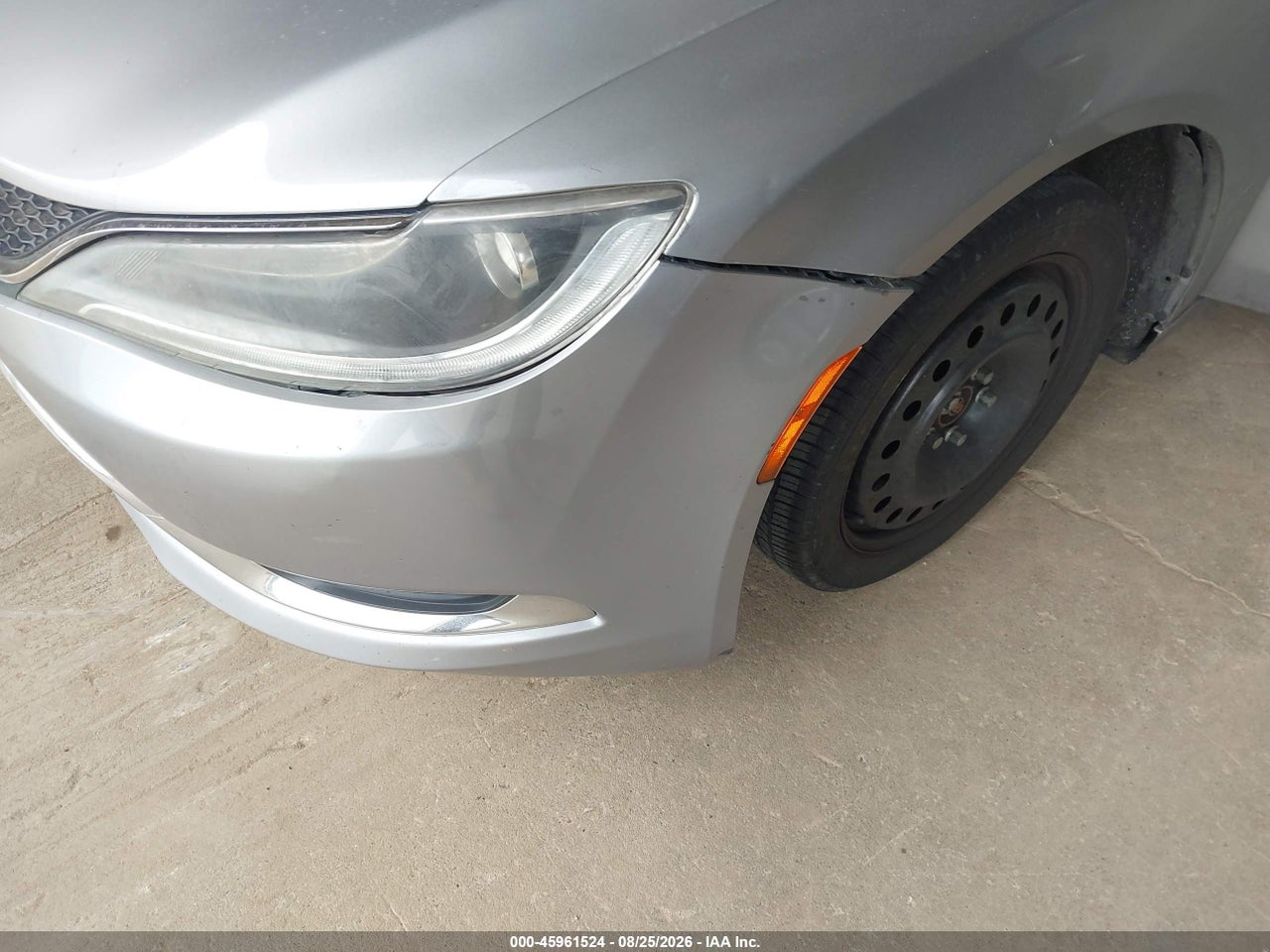2015 CHRYSLER 200 LIMITED · 6/11