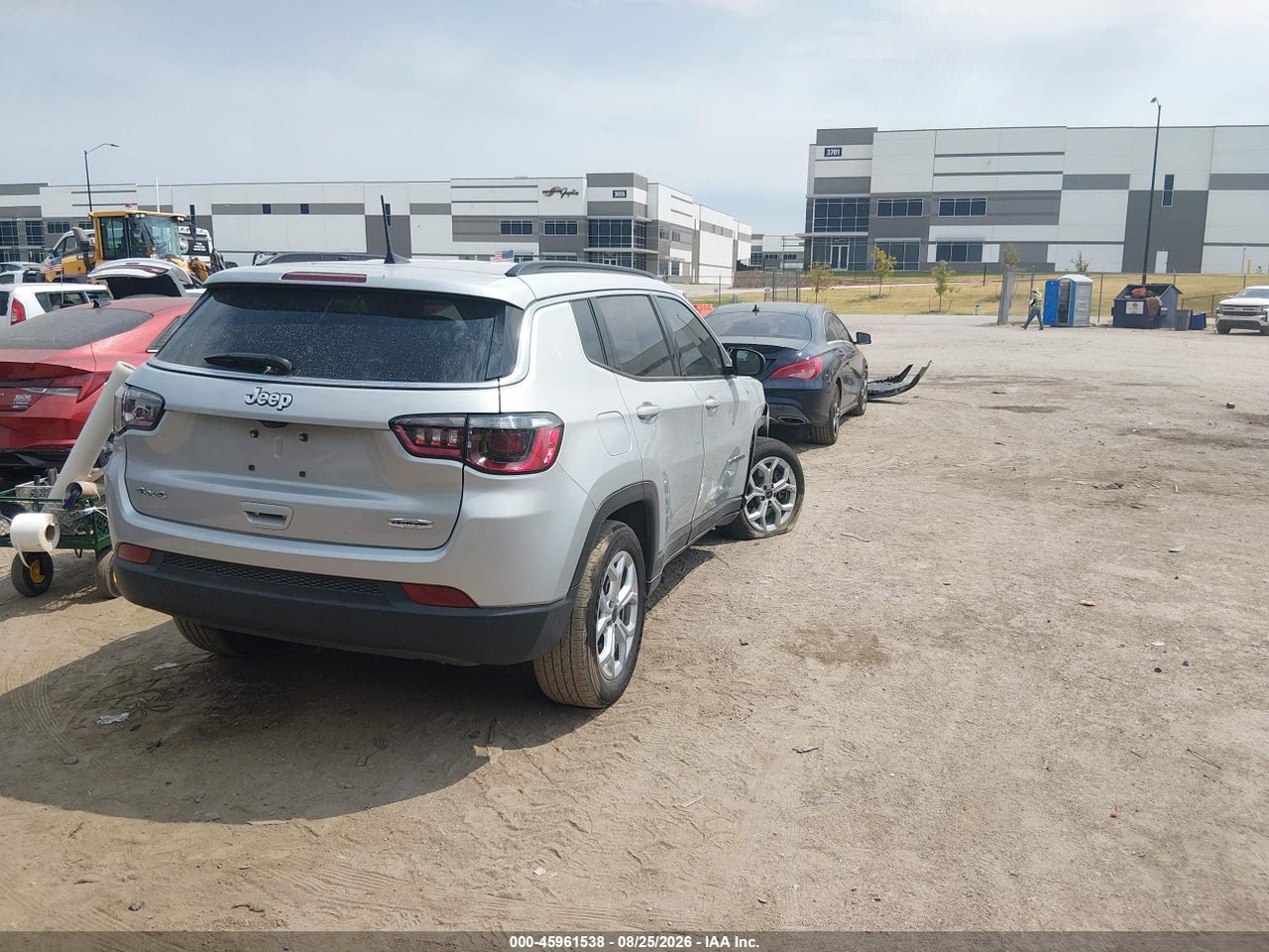 2025 JEEP COMPASS LATITUDE 4X4 · 4/10