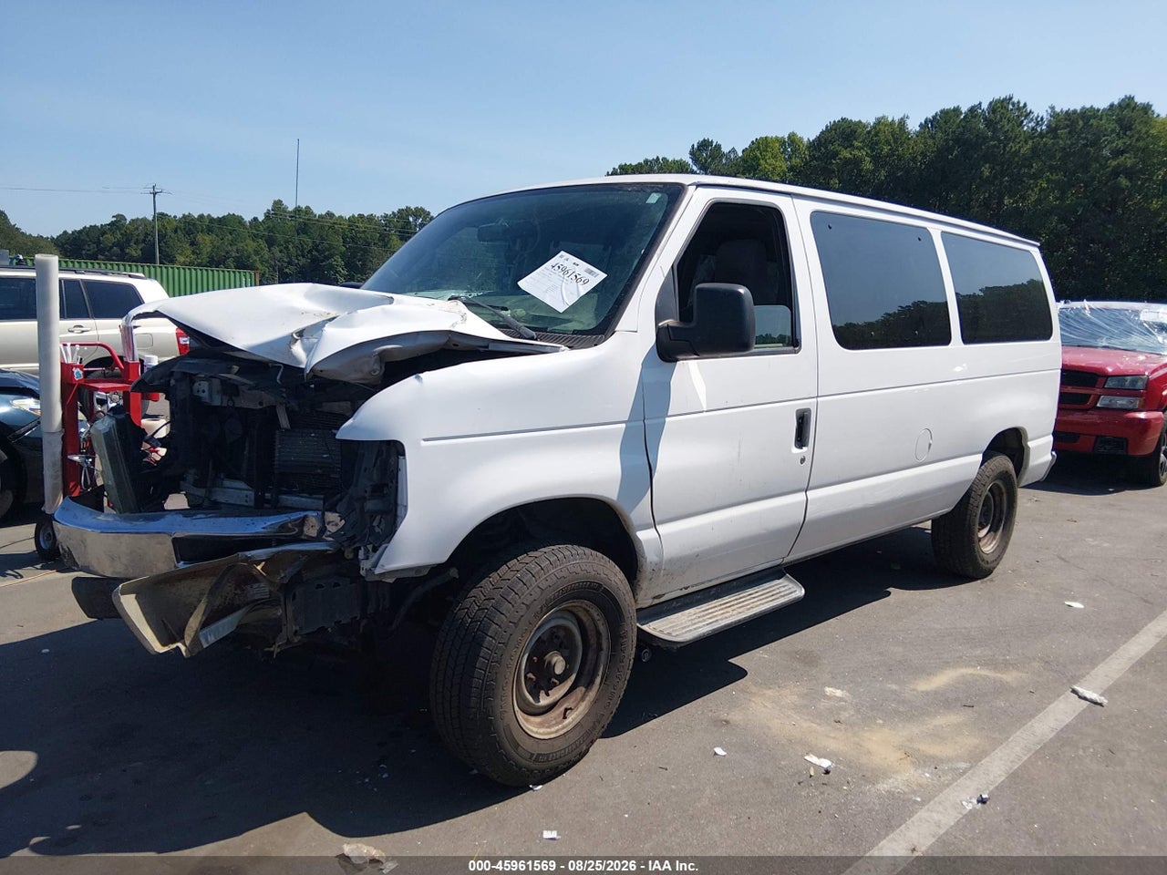 2012 FORD E-350 SUPER DUTY XLT · 2/11
