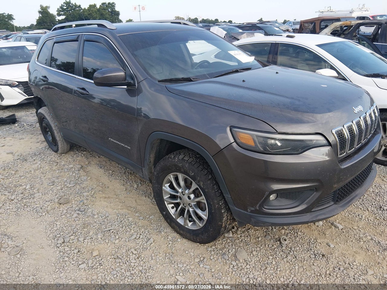 1C4PJMLB6KD****** · 2019 JEEP CHEROKEE LATITUDE PLUS 4X4