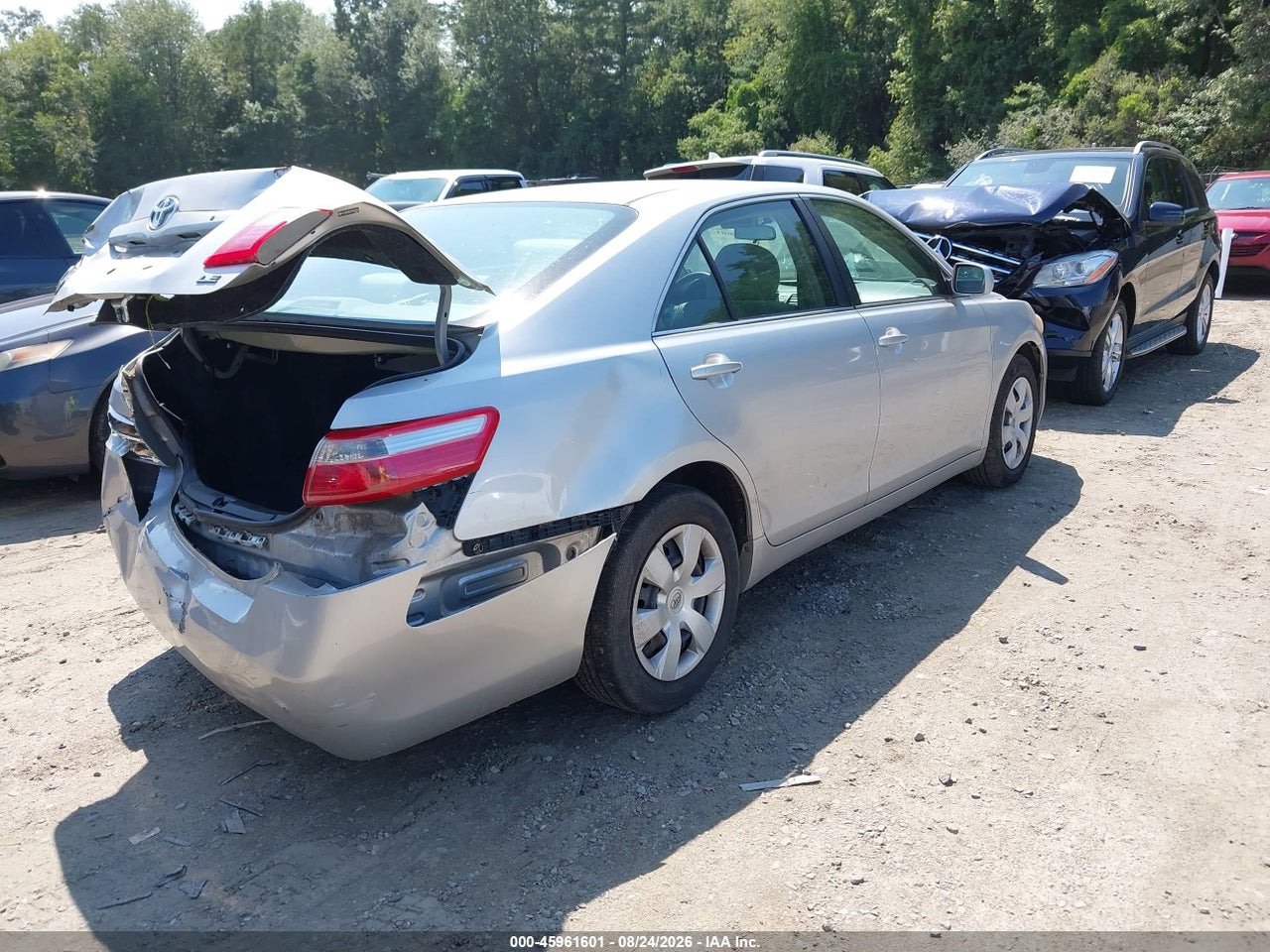 2007 TOYOTA CAMRY LE · 4/11