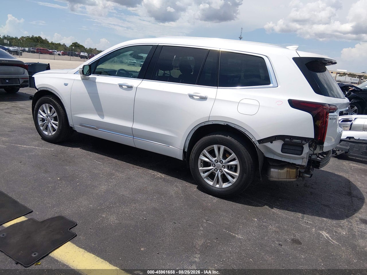 2024 CADILLAC XT6 FWD LUXURY · 3/11