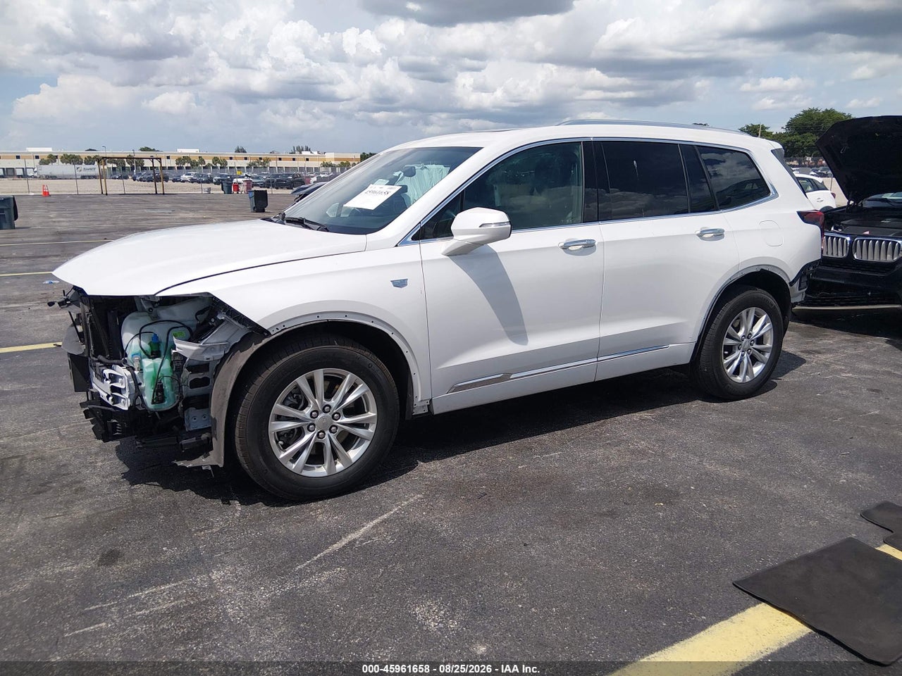 2024 CADILLAC XT6 FWD LUXURY · 2/11