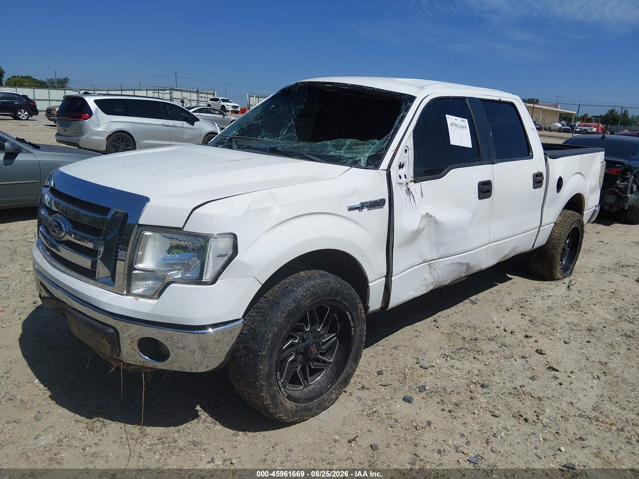 2012 FORD F-150 XLT · 2/11