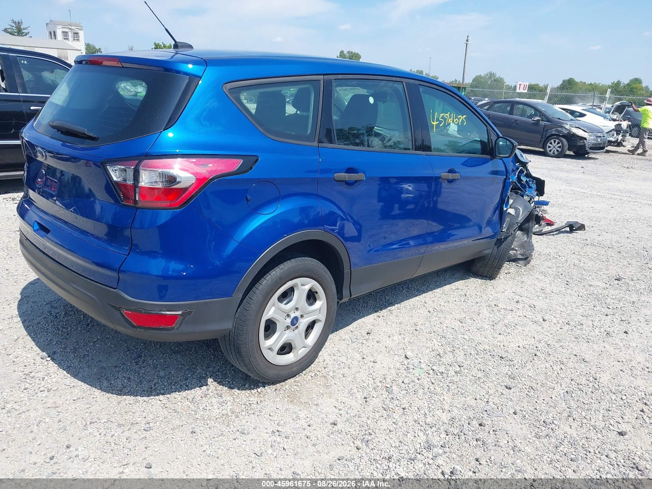 2017 FORD ESCAPE S · 4/11