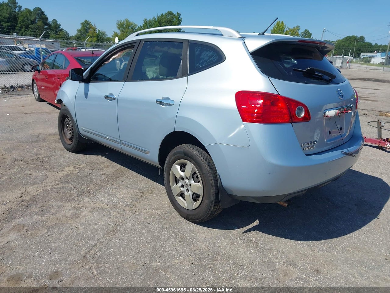 2015 NISSAN ROGUE SELECT S · 3/11