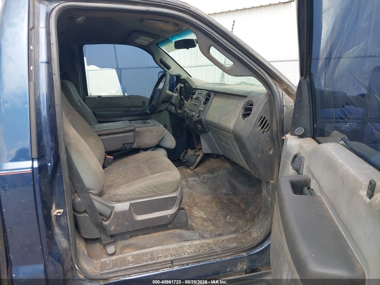 2016 FORD F-250 XL · 5/11