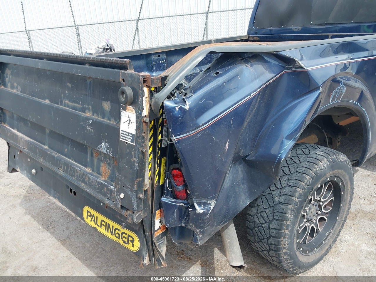 2016 FORD F-250 XL · 6/11