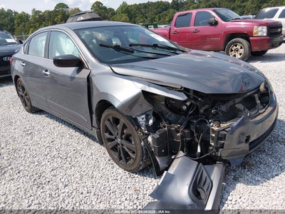 1N4AL3AP7JC****** · 2018 NISSAN ALTIMA 2.5 SR
