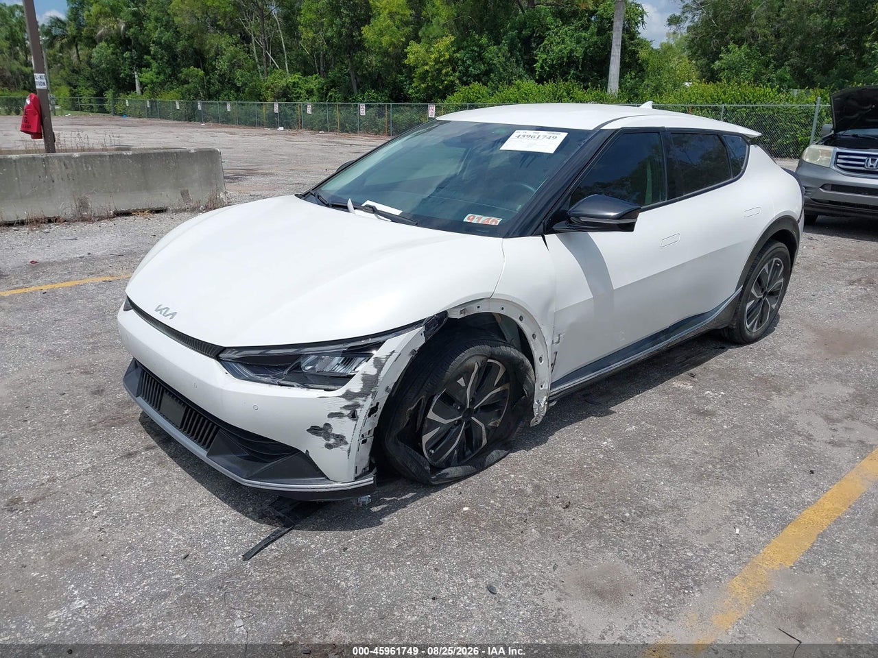 2022 KIA EV6 WIND · 2/11