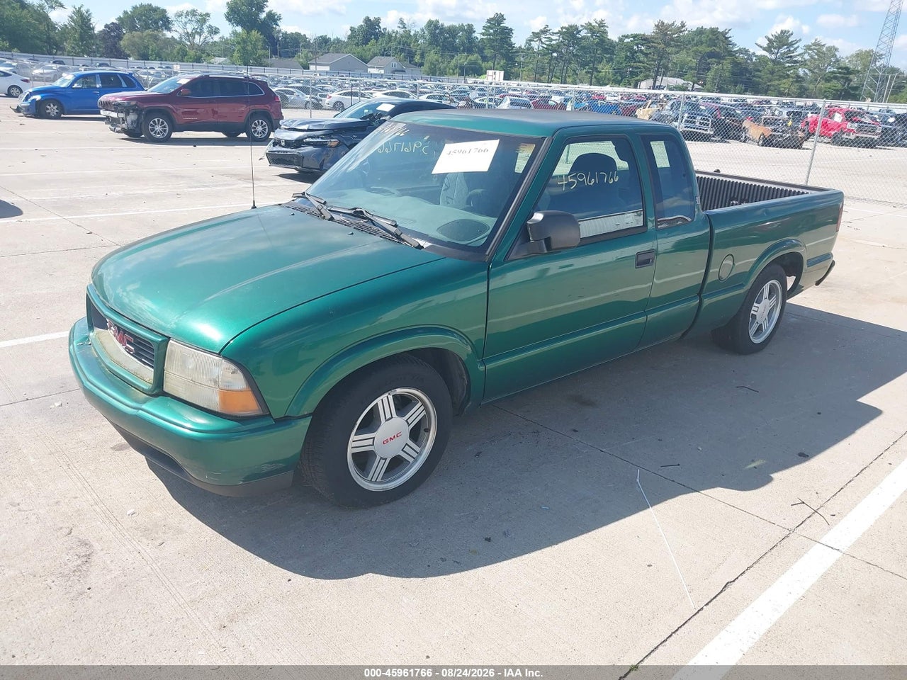 2000 GMC SONOMA SLS · 2/11