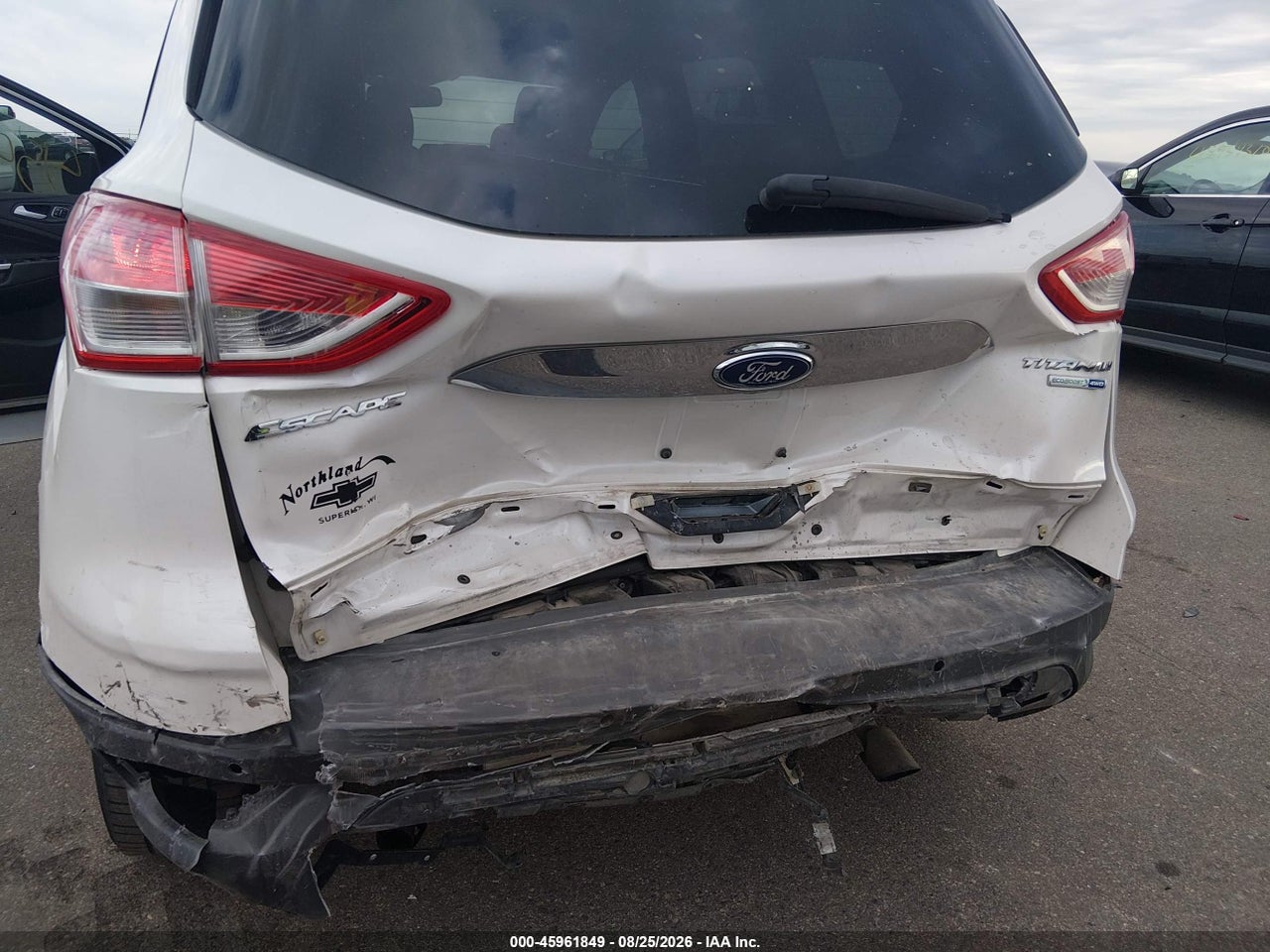2016 FORD ESCAPE TITANIUM · 6/11