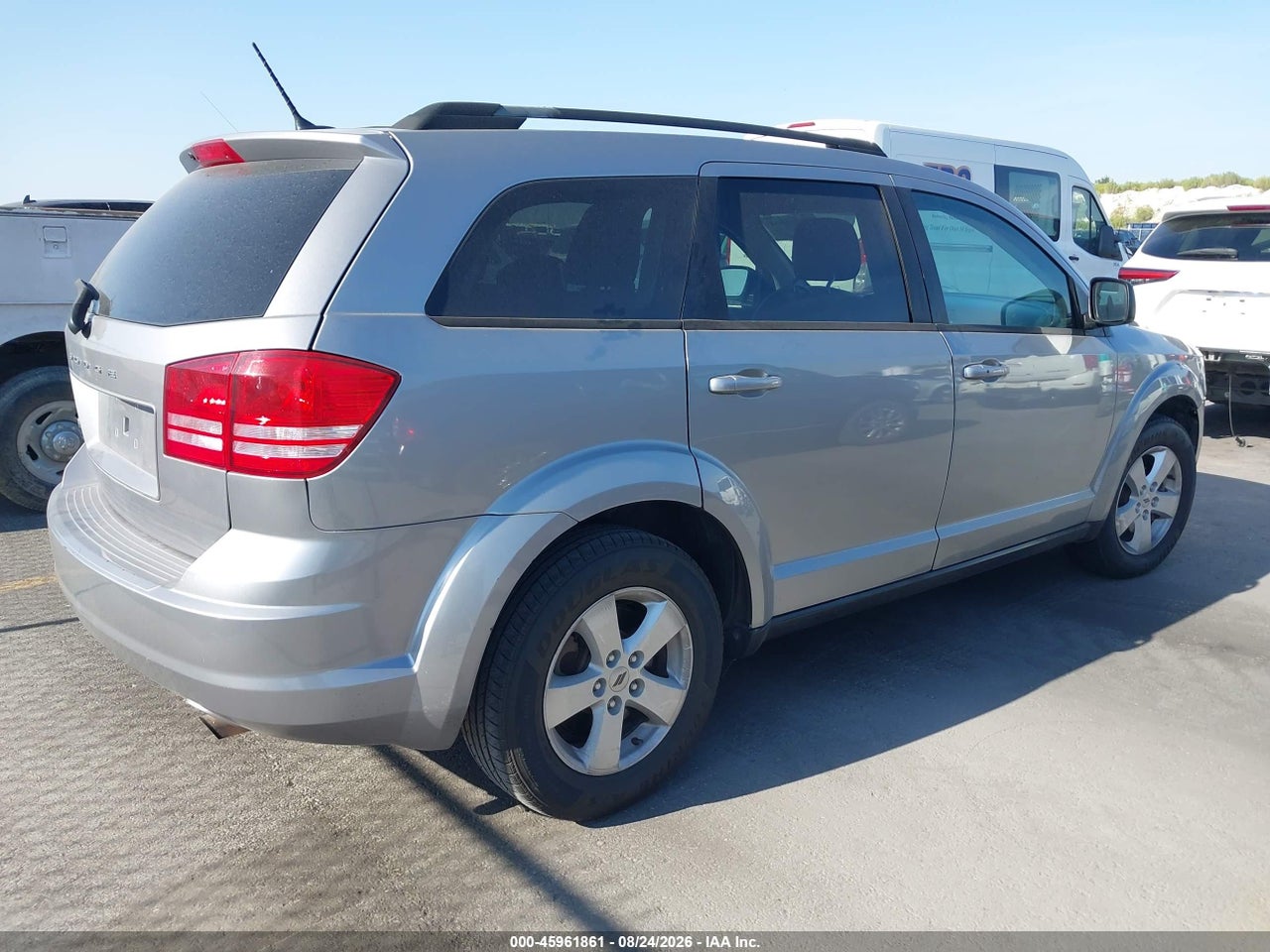 2018 DODGE JOURNEY SE · 4/11