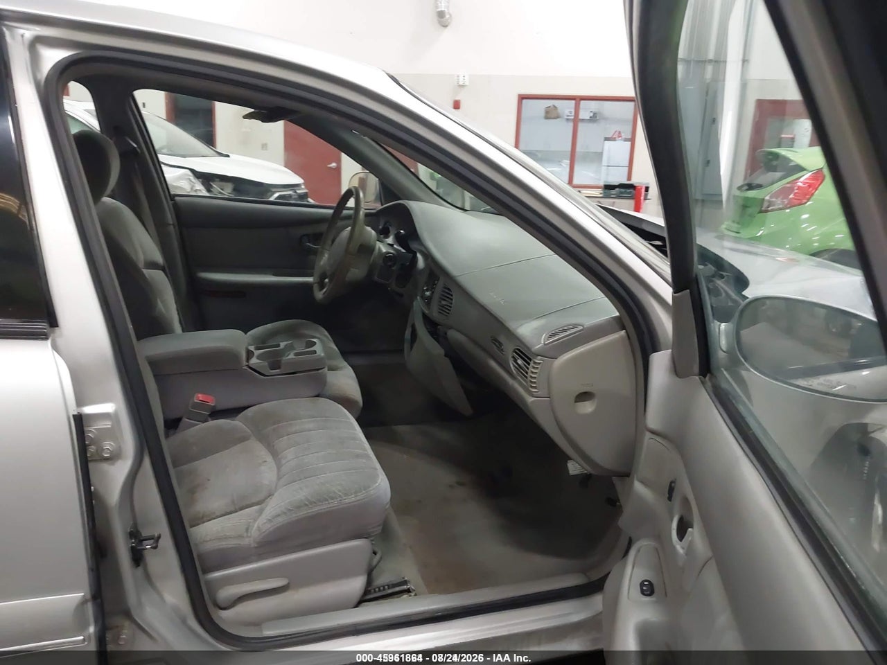 2002 BUICK CENTURY CUSTOM · 5/10