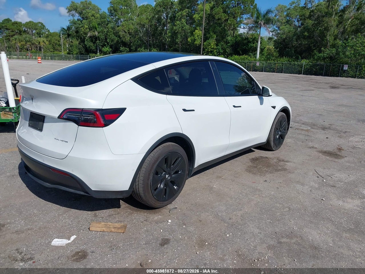 2021 TESLA MODEL Y LONG RANGE DUAL MOTOR ALL-WHEEL DRIVE · 4/9