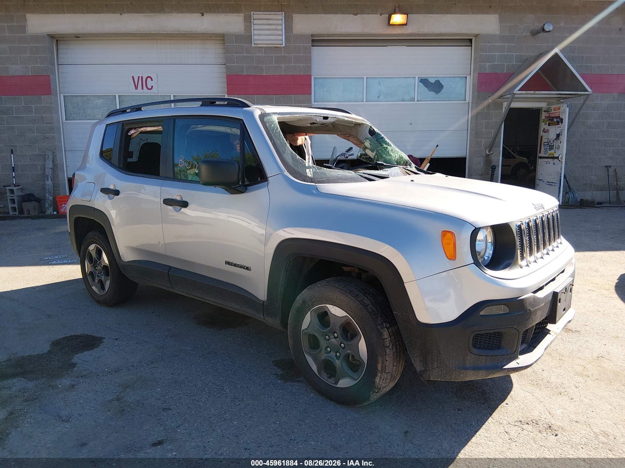 ZACCJBAB8JP****** · 2018 JEEP RENEGADE SPORT 4X4