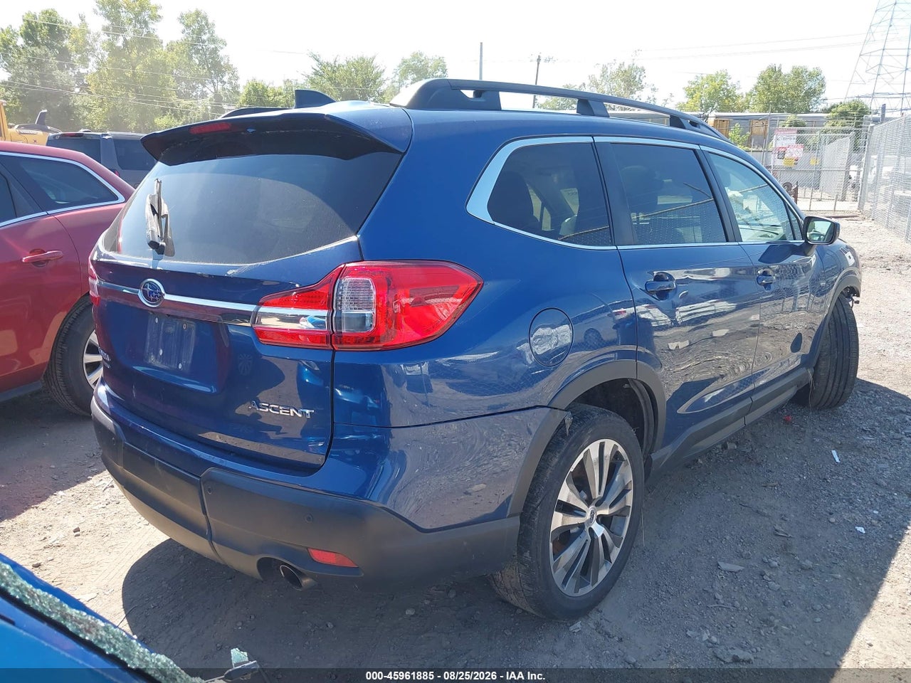 2019 SUBARU ASCENT PREMIUM · 4/10