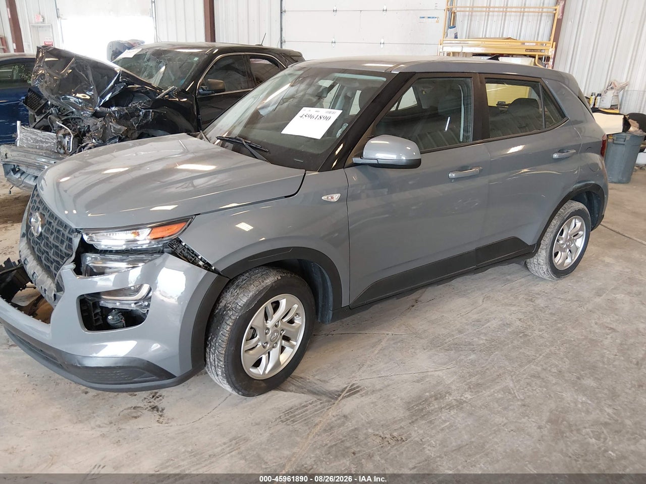 2021 HYUNDAI VENUE SE · 2/11