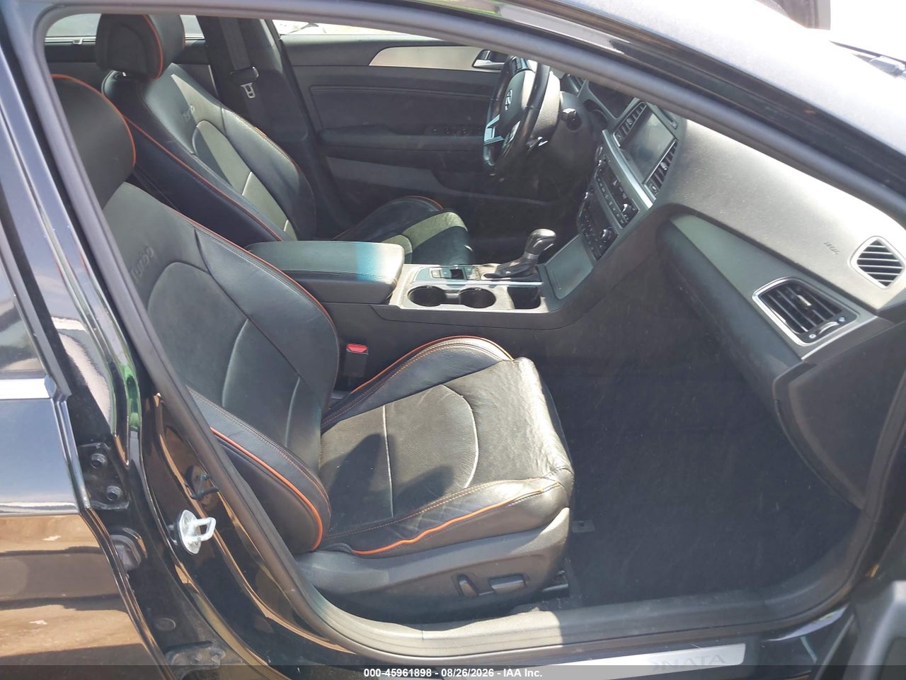 2015 HYUNDAI SONATA LIMITED 2.0T · 5/11