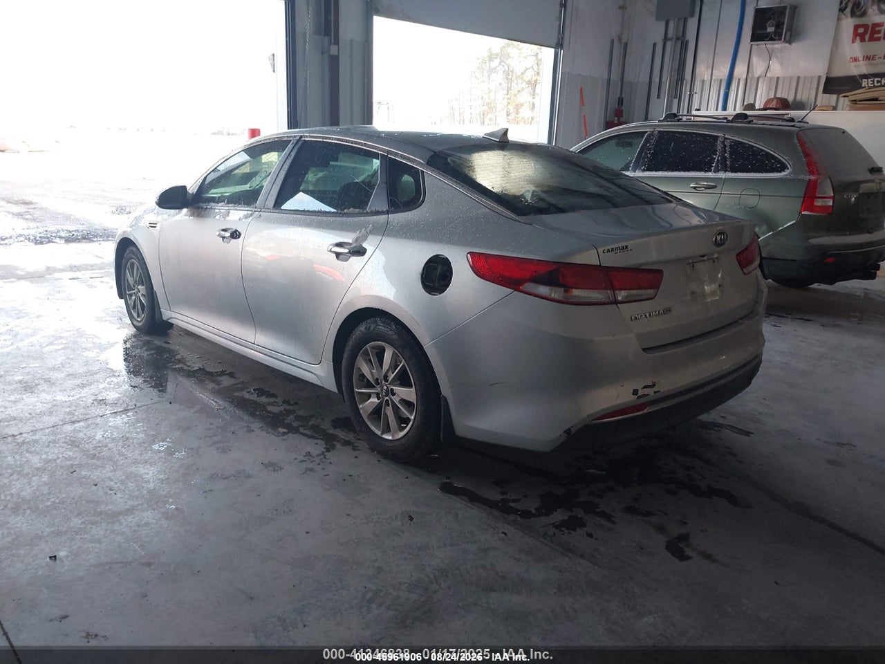 2017 KIA OPTIMA LX · 3/10