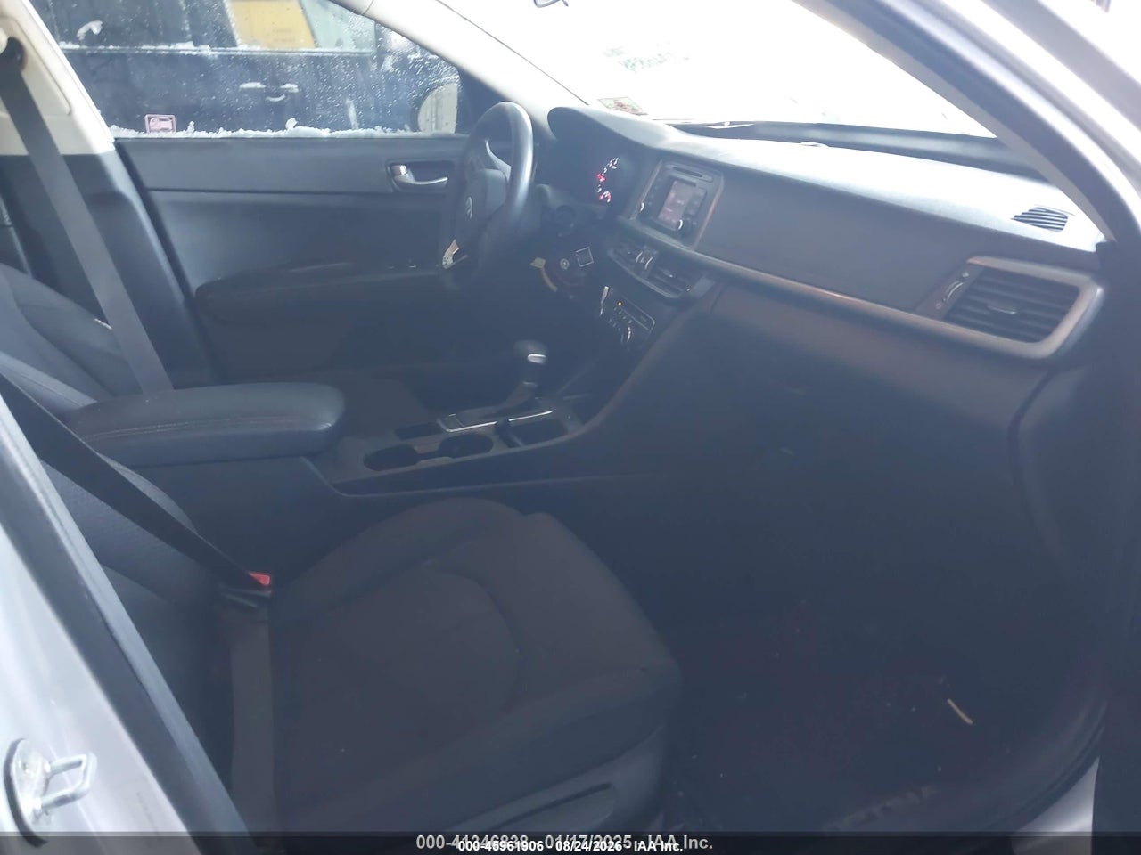 2017 KIA OPTIMA LX · 5/10
