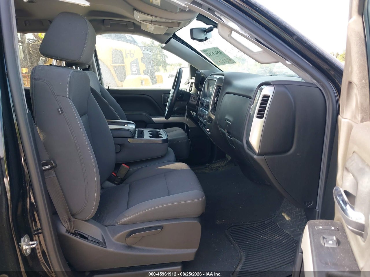 2019 CHEVROLET SILVERADO 1500 LD LT · 5/11