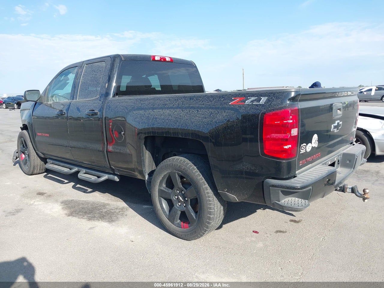 2019 CHEVROLET SILVERADO 1500 LD LT · 3/11