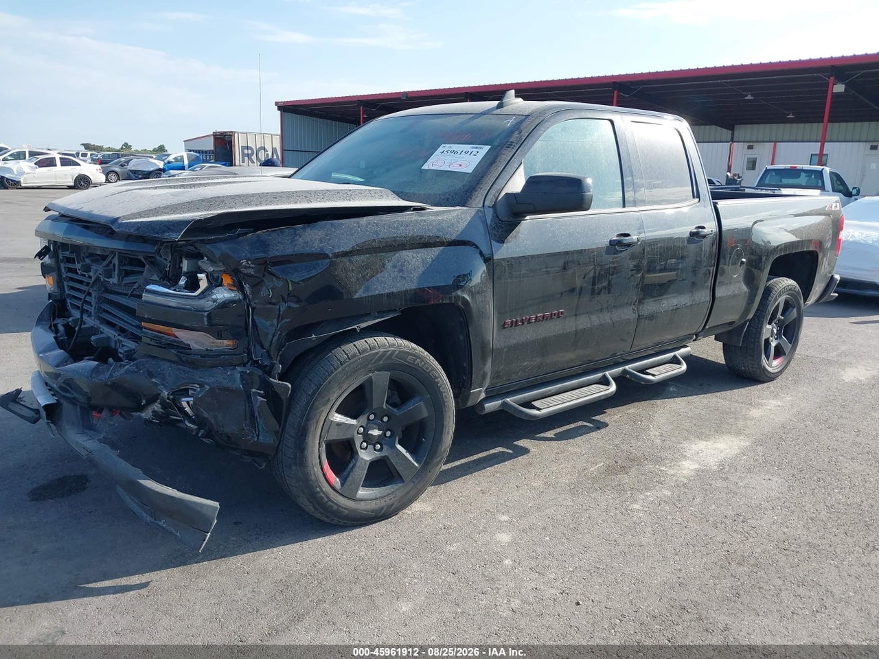 2019 CHEVROLET SILVERADO 1500 LD LT · 2/11