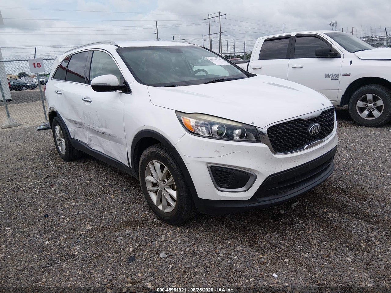 5XYPG4A35GG****** · 2016 KIA SORENTO 2.4L LX