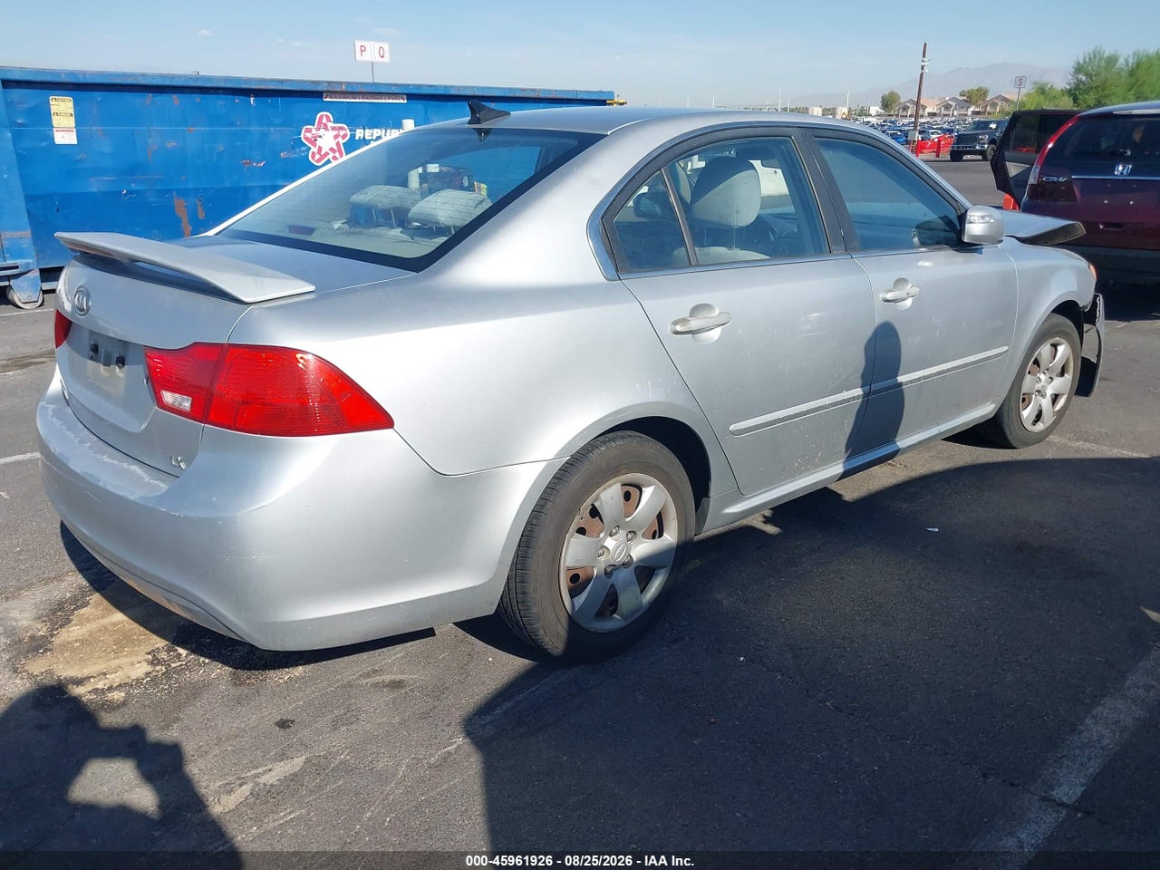 2009 KIA OPTIMA LX · 4/11