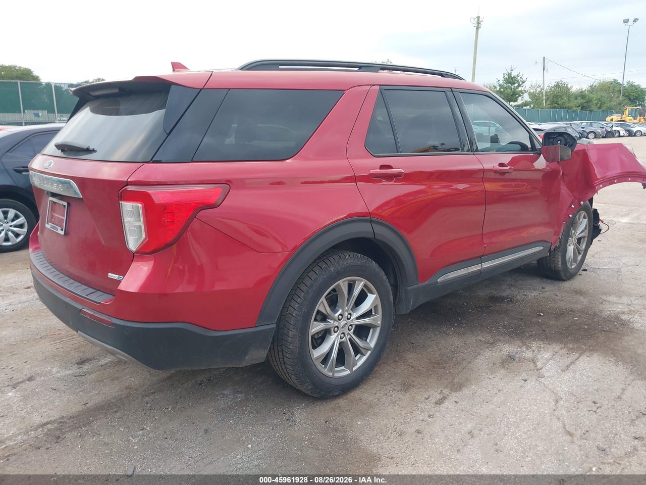 2020 FORD EXPLORER XLT · 4/11