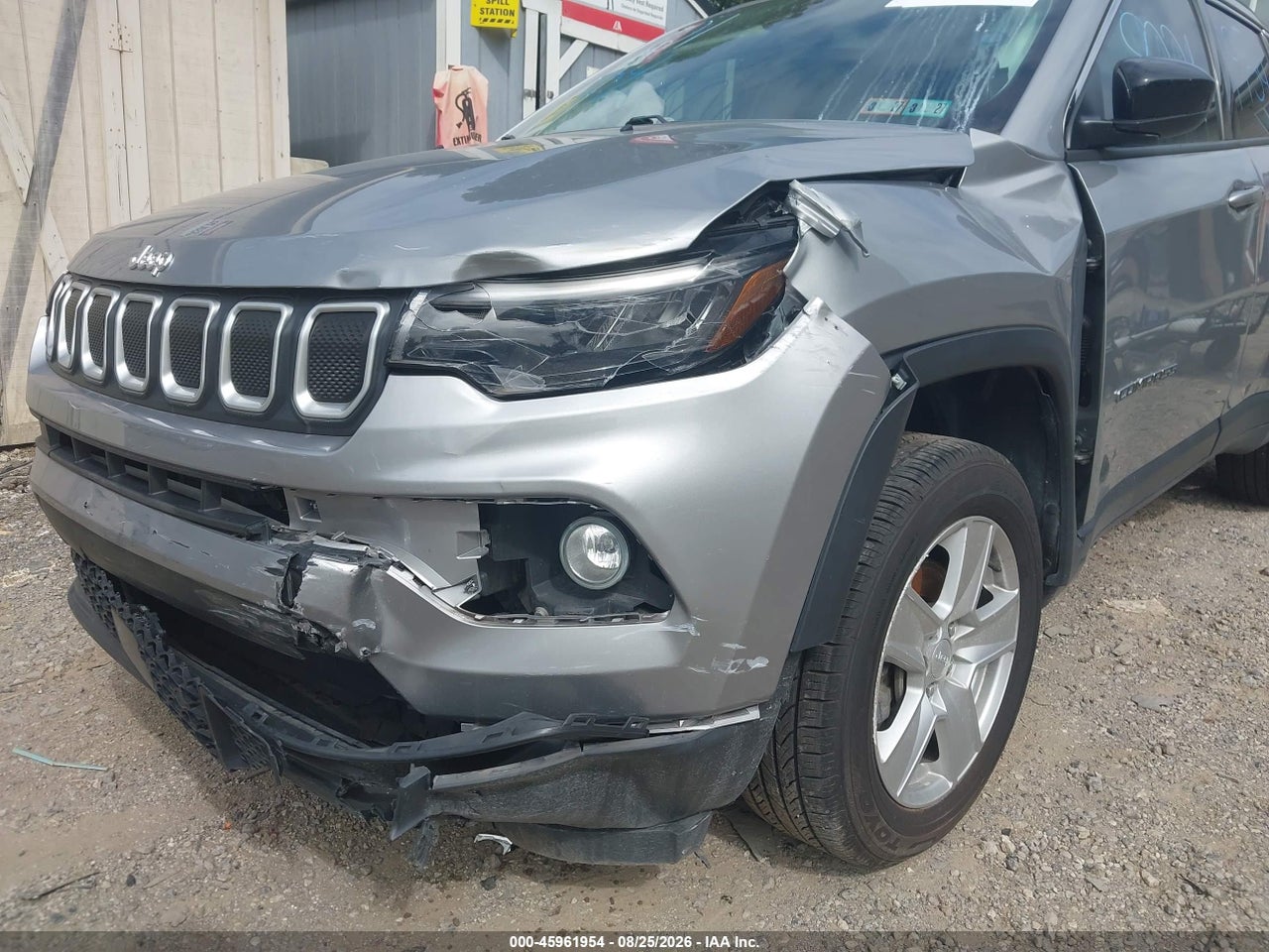 2022 JEEP COMPASS LATITUDE 4X4 · 6/10