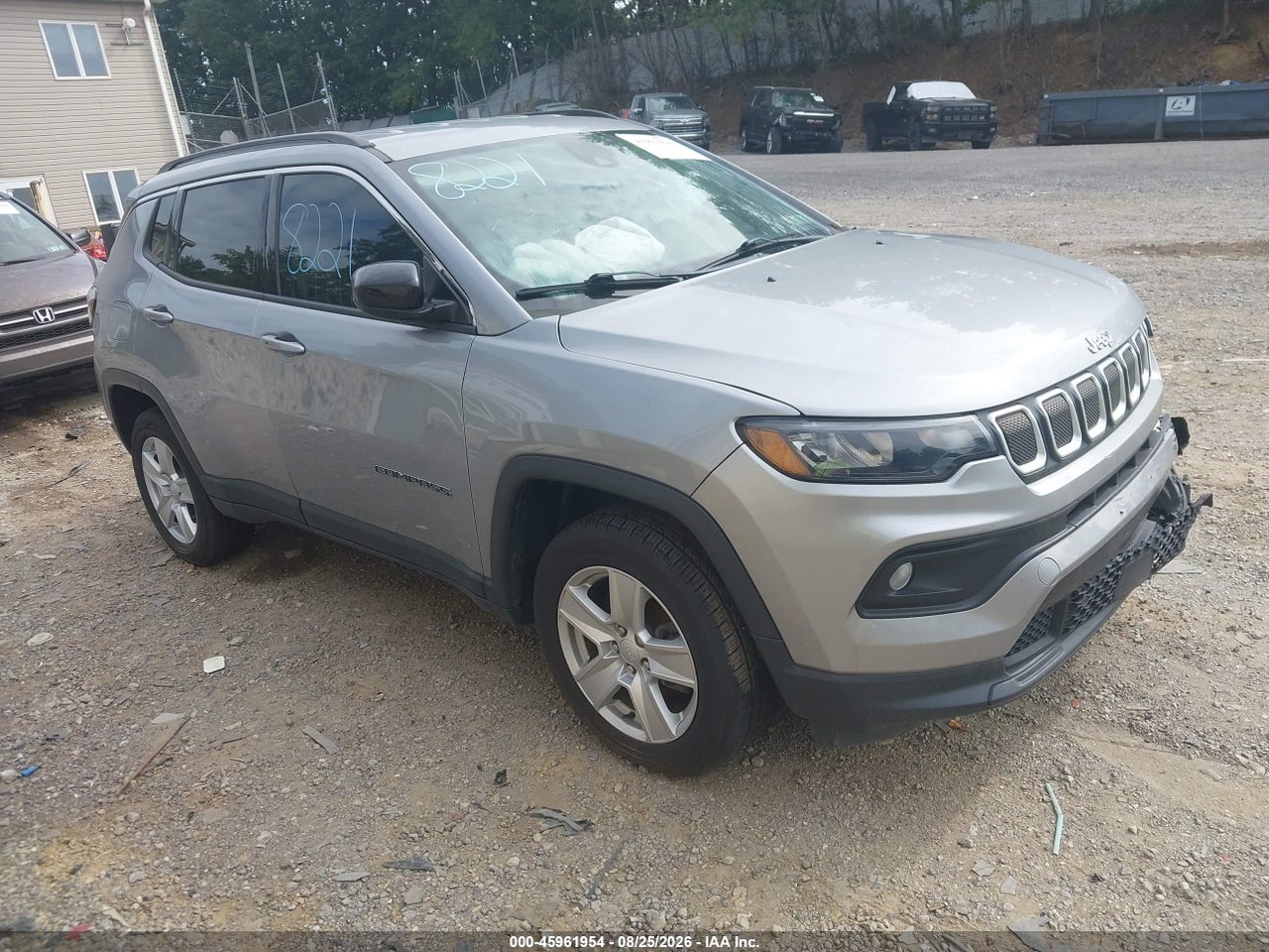 3C4NJDBB5NT****** · 2022 JEEP COMPASS LATITUDE 4X4