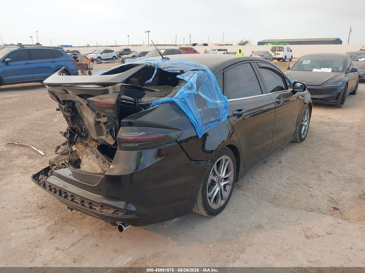2016 FORD FUSION SE · 4/11